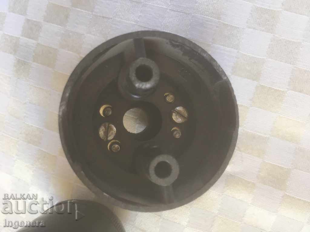 Delivery of SOCKET AND SOCKET RETRO BAKELITE KIT HEALTHY Delivery of SOCKET AND SOCKET RETRO BAKELITE KIT HEALTHY