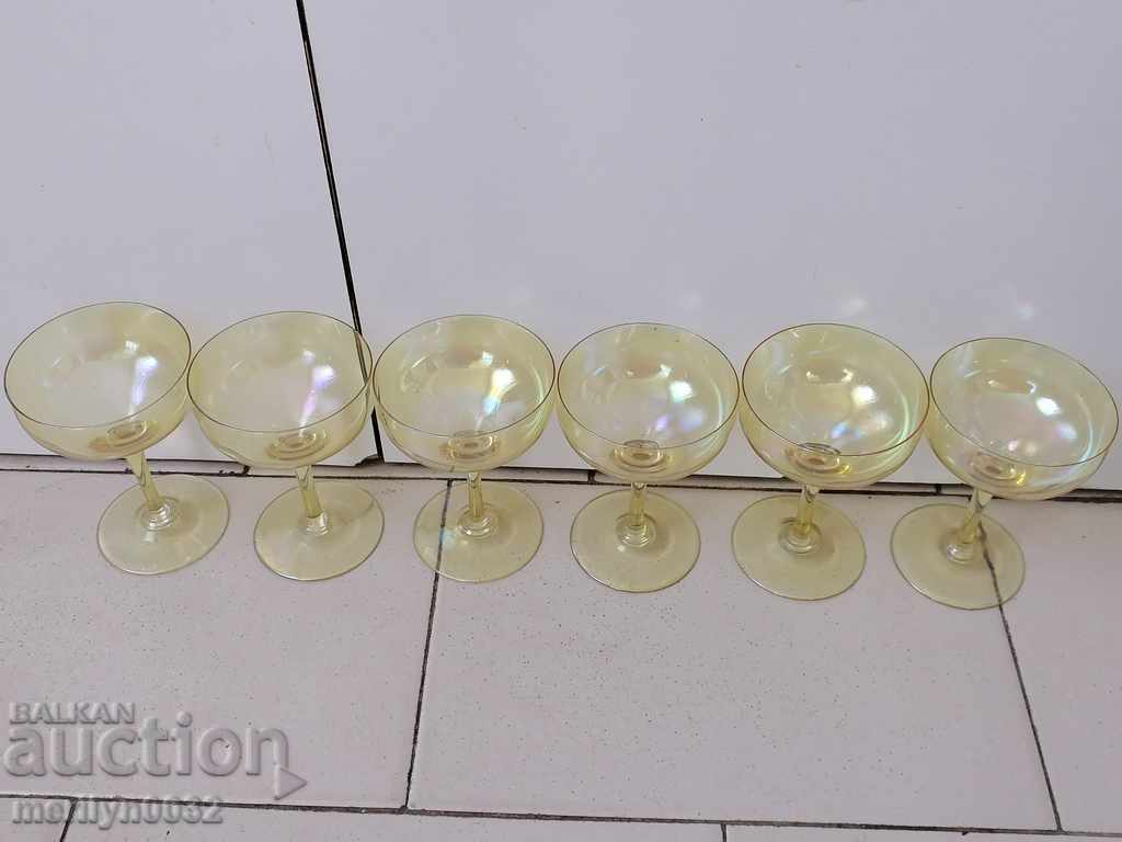 Beautiful champagne glass set, 6 pieces, 60s, People's Republic of Bulgaria with price 49.90 BGN | € 25.51 Beautiful champagne glass set, 6 pieces, 60s, People's Republic of Bulgaria with price 49.90 BGN | € 25.51