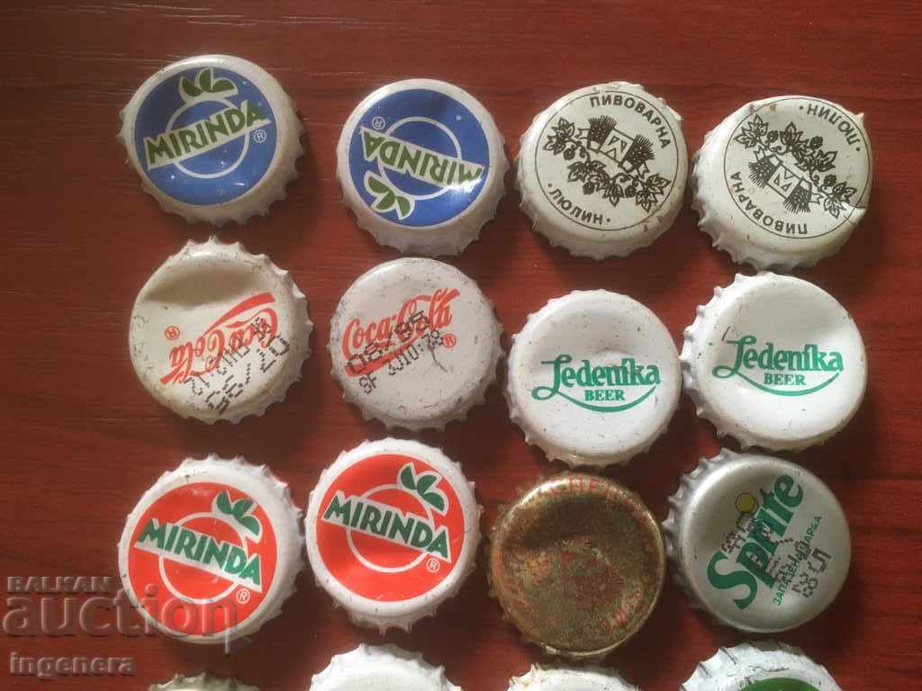 CAP COLECTIE CAP-16 BUC cu preț 17.00 BGN | € 8.69