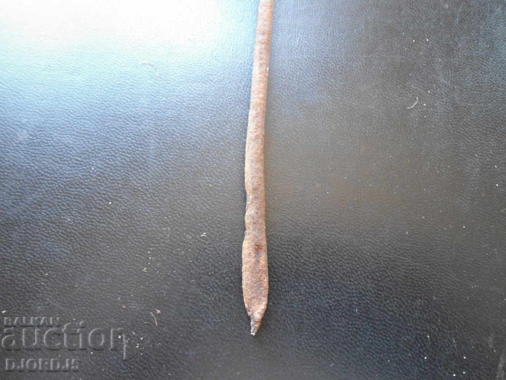 Old drill, chipping with price 2.00 BGN | € 1.02 Old drill, chipping with price 2.00 BGN | € 1.02