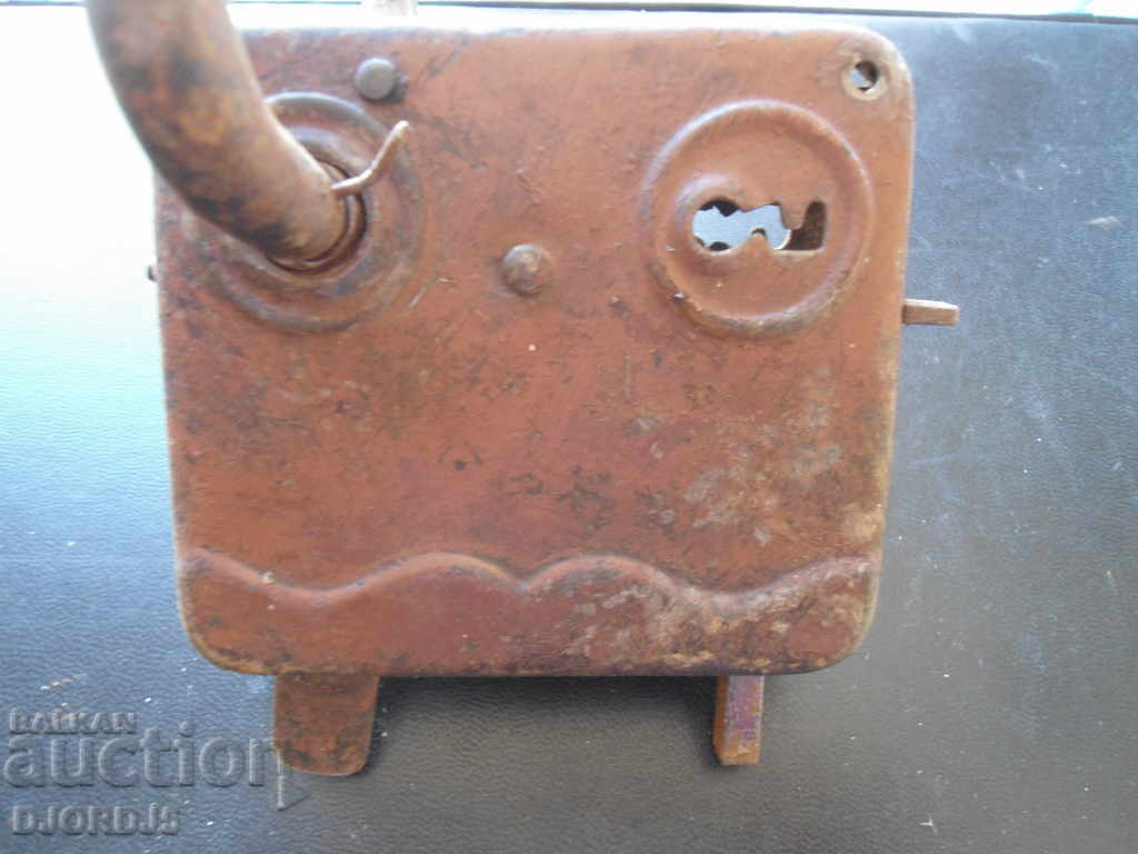 Παράδοση παλαιά κλειδαριά Παράδοση παλαιά κλειδαριά