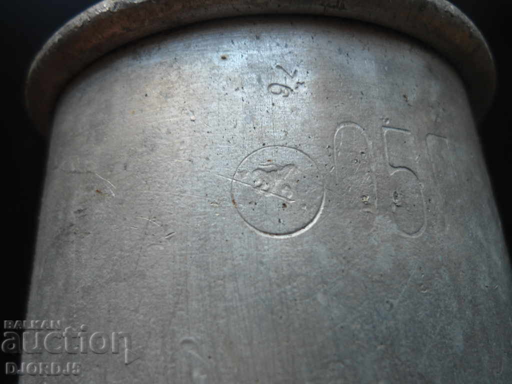 Delivery of Old measure for liquids, markings