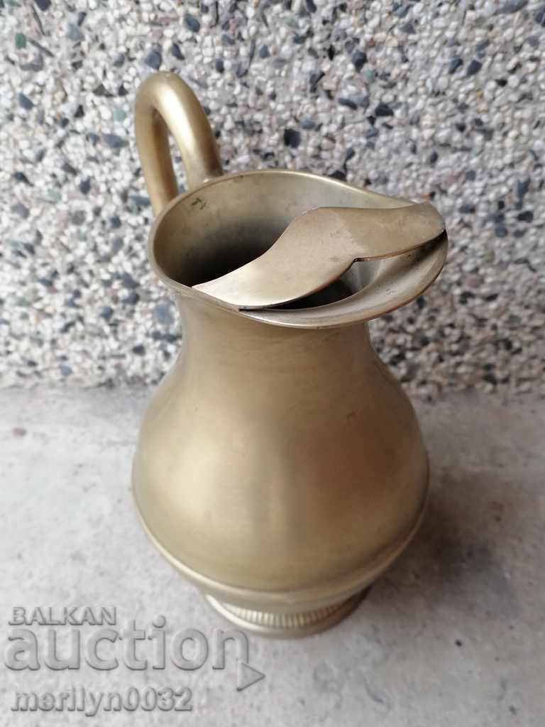 Delivery of Jug brass with seal interior vessel cup goblet Delivery of Jug brass with seal interior vessel cup goblet