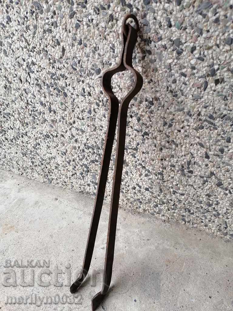 Old tongs, dilaf, wrought iron with price 34.00 BGN | € 17.38