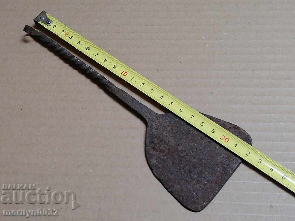 Gingerbread, gingerbread, gingerbread, gingerbread, wrought iron - 5