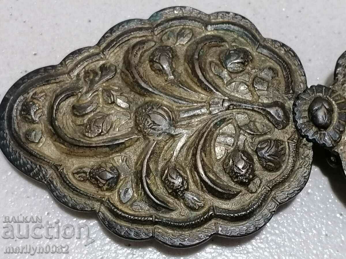 Auction Renaissance silver pafti pafti from costume jewelry Auction Renaissance silver pafti pafti from costume jewelry