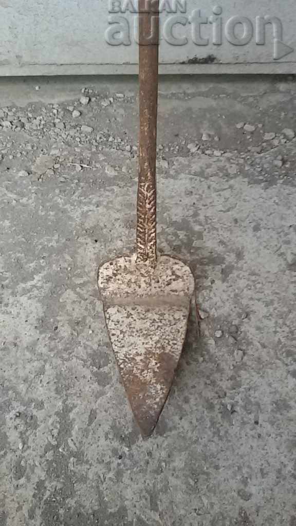 a large old forged rye with price 35.00 BGN | € 17.90 a large old forged rye with price 35.00 BGN | € 17.90