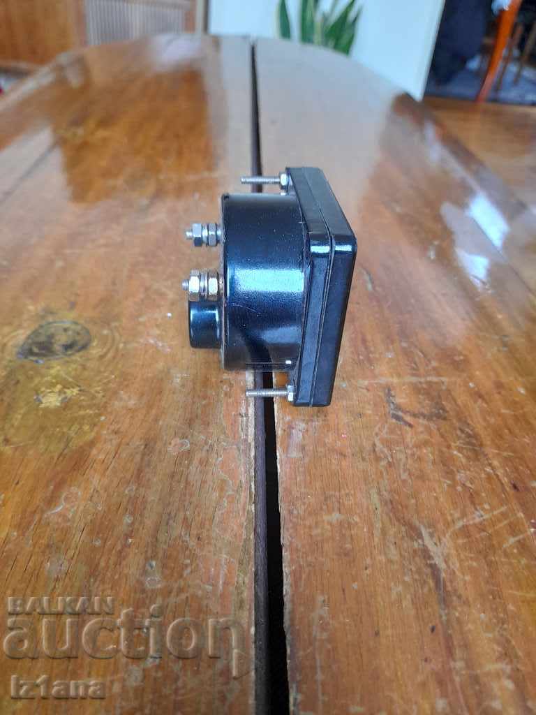 Δημοπρασία Παλαιό σύστημα μέτρησης, συσκευή μέτρησης