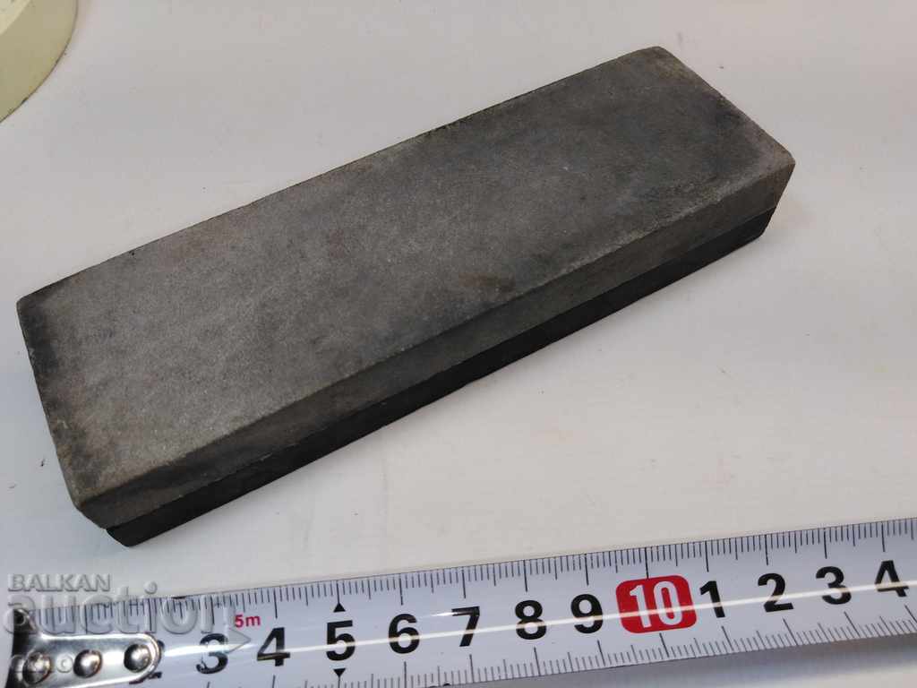 Delivery of DOUBLE SIDED STONE, TABLE, GRINDING MACHINE, BELGIUM, GRINDING MACHINE, SHAVER, BELT Delivery of DOUBLE SIDED STONE, TABLE, GRINDING MACHINE, BELGIUM, GRINDING MACHINE, SHAVER, BELT