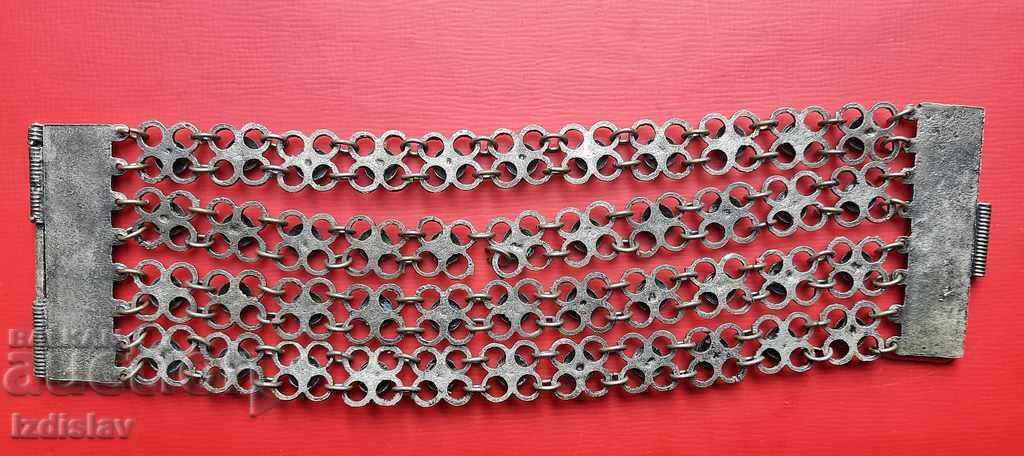 Old women's bracelet with price 40.00 BGN | € 20.45 Old women's bracelet with price 40.00 BGN | € 20.45