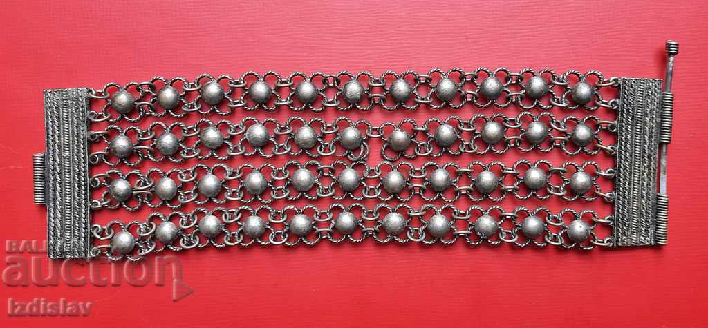 Old women's bracelet Old women's bracelet