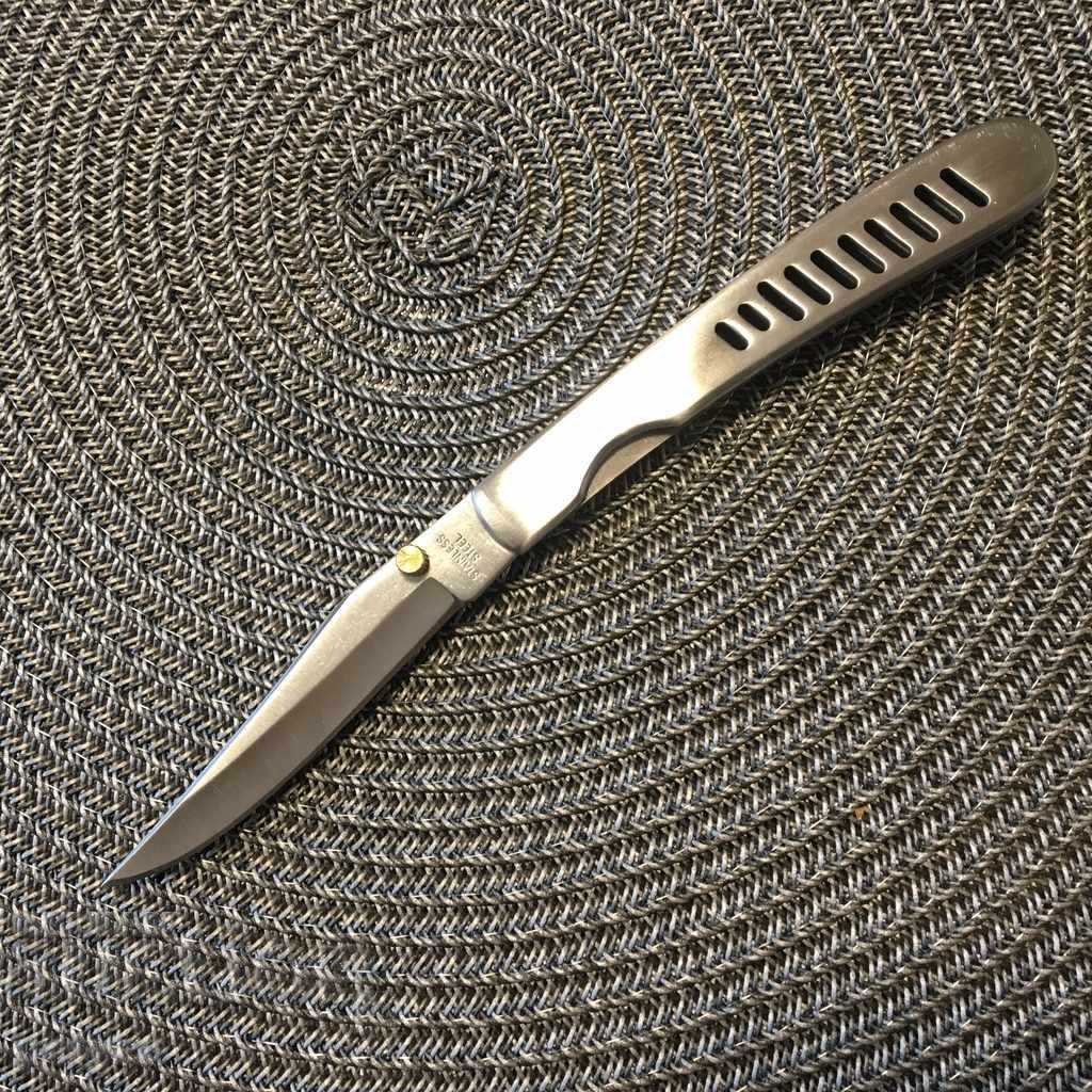 Φτηνό πτυσσόμενο μαχαίρι 75x195 mm
