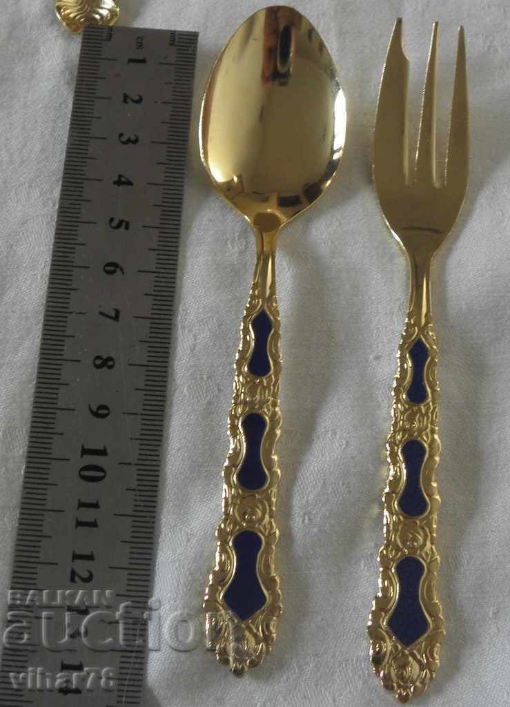Gold-plated 24 karat cutlery - forks, spoons and spatula with price 244.99 BGN | € 125.26 Gold-plated 24 karat cutlery - forks, spoons and spatula with price 244.99 BGN | € 125.26