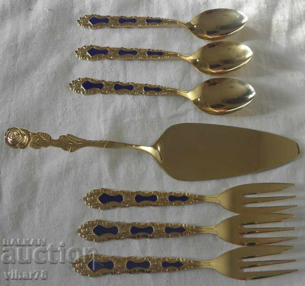 Gold-plated 24 karat cutlery - forks, spoons and spatula - 5 Gold-plated 24 karat cutlery - forks, spoons and spatula - 5