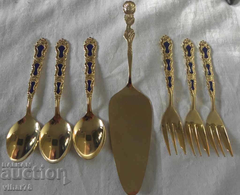Gold-plated 24 karat cutlery - forks, spoons and spatula - 6 Gold-plated 24 karat cutlery - forks, spoons and spatula - 6