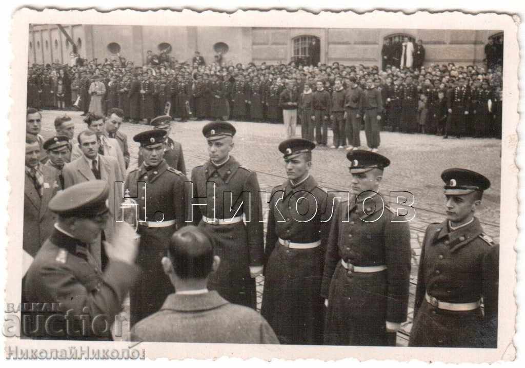 MICĂ FOTO VECHE PARADA PREMIEI MILITARĂ SOFIA A704
