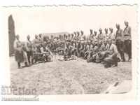 LITTLE OLD PHOTO MILITARY FIELD LUNCH A709