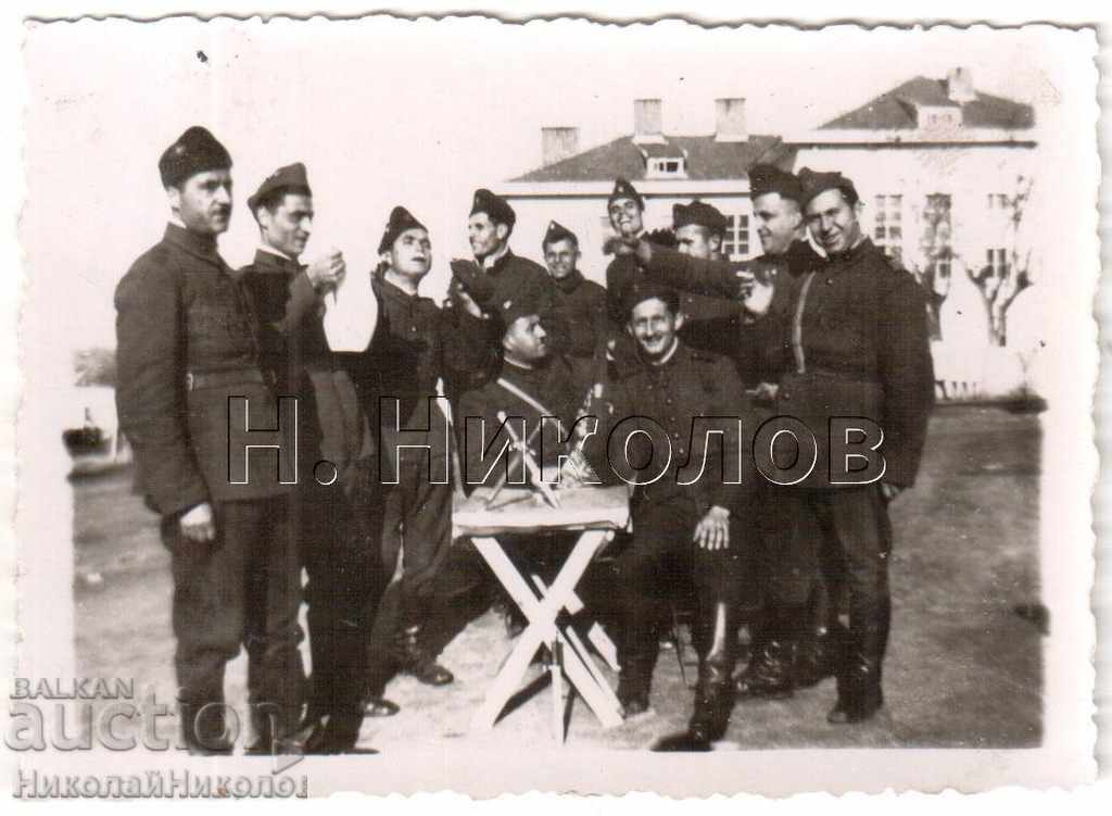 SMALL OLD PHOTO OF A MILITARY A719 SMALL OLD PHOTO OF A MILITARY A719