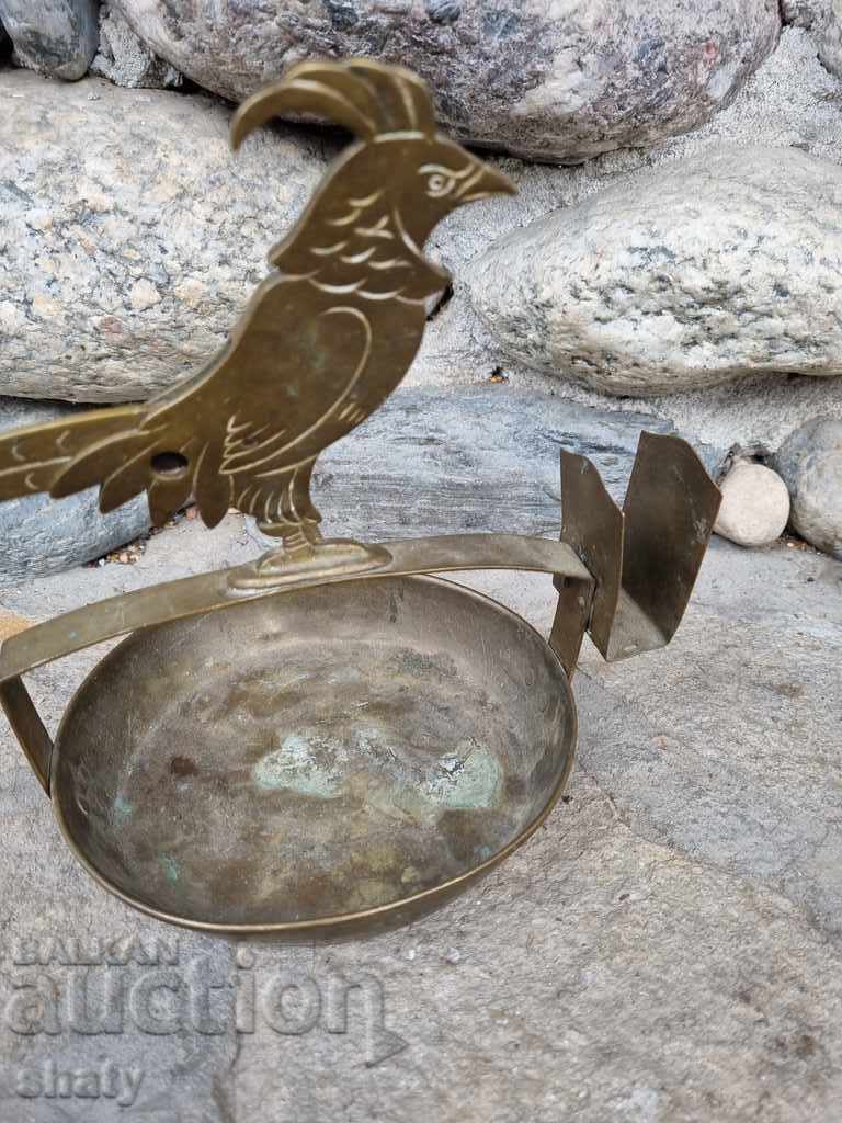 Brass ashtray with cigarette cutter. - 5 Brass ashtray with cigarette cutter. - 5