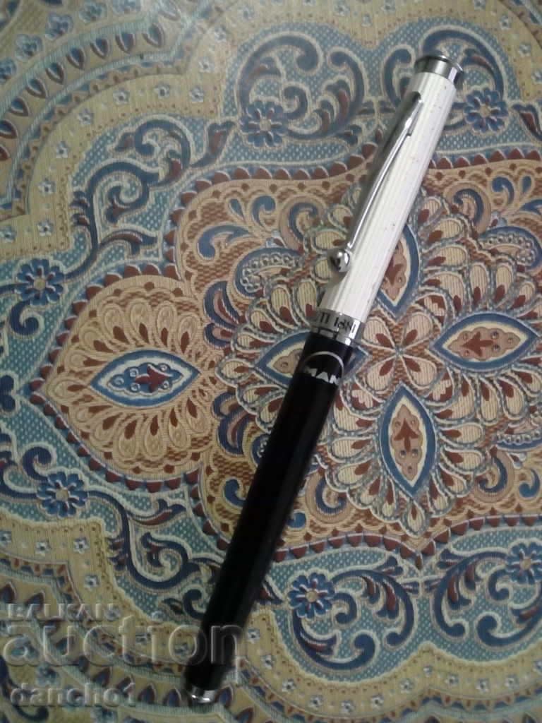 Cerruti pen with price 18.00 BGN | € 9.20 Cerruti pen with price 18.00 BGN | € 9.20