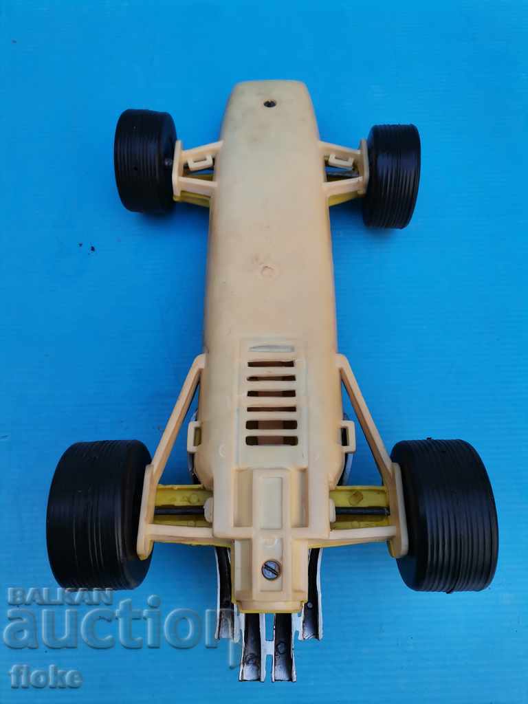 Plastic trolley - formula - 6 Plastic trolley - formula - 6