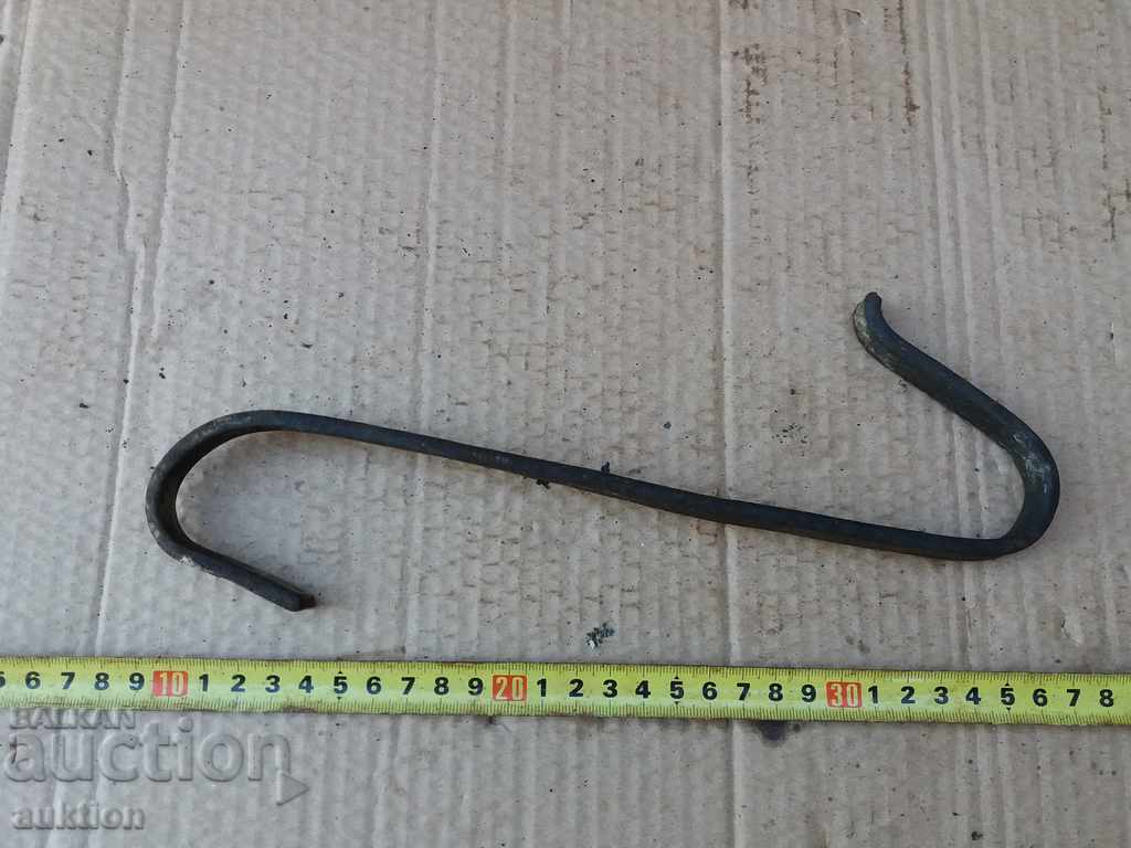 CÂLLIG, SUPORT DE REVIERE FORJAT cu preț 3.99 BGN | € 2.04 CÂLLIG, SUPORT DE REVIERE FORJAT cu preț 3.99 BGN | € 2.04