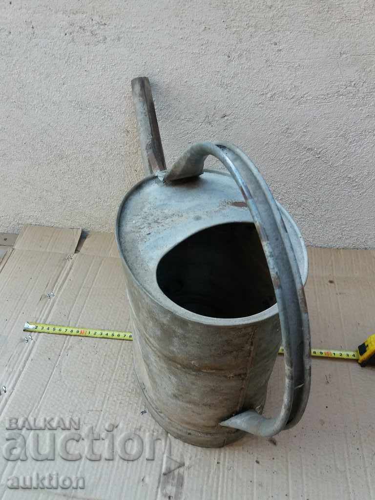 МЕТАЛНА МАСИВНА ЛЕЙКА ЗА ГРАДИНА - 6 МЕТАЛНА МАСИВНА ЛЕЙКА ЗА ГРАДИНА - 6