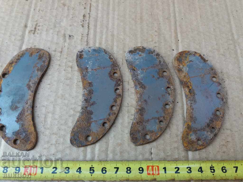 SET OF 6 FORGED BUFFALOE HORSESHOES - 5 SET OF 6 FORGED BUFFALOE HORSESHOES - 5