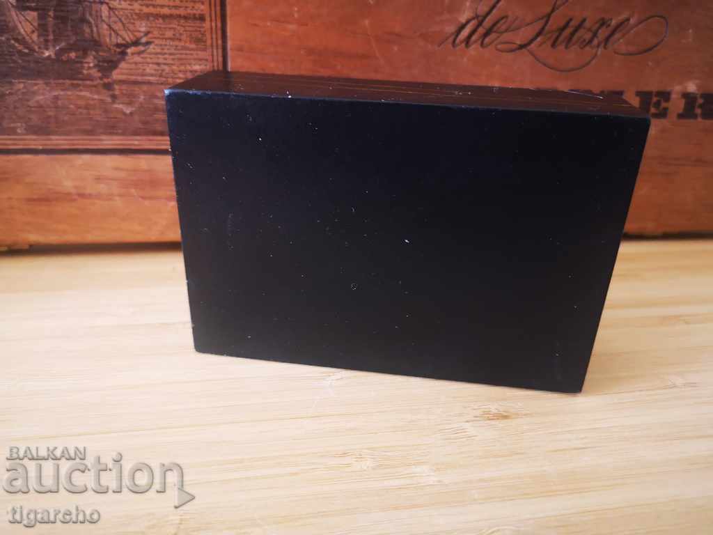 Dupont lighter box - 7 Dupont lighter box - 7