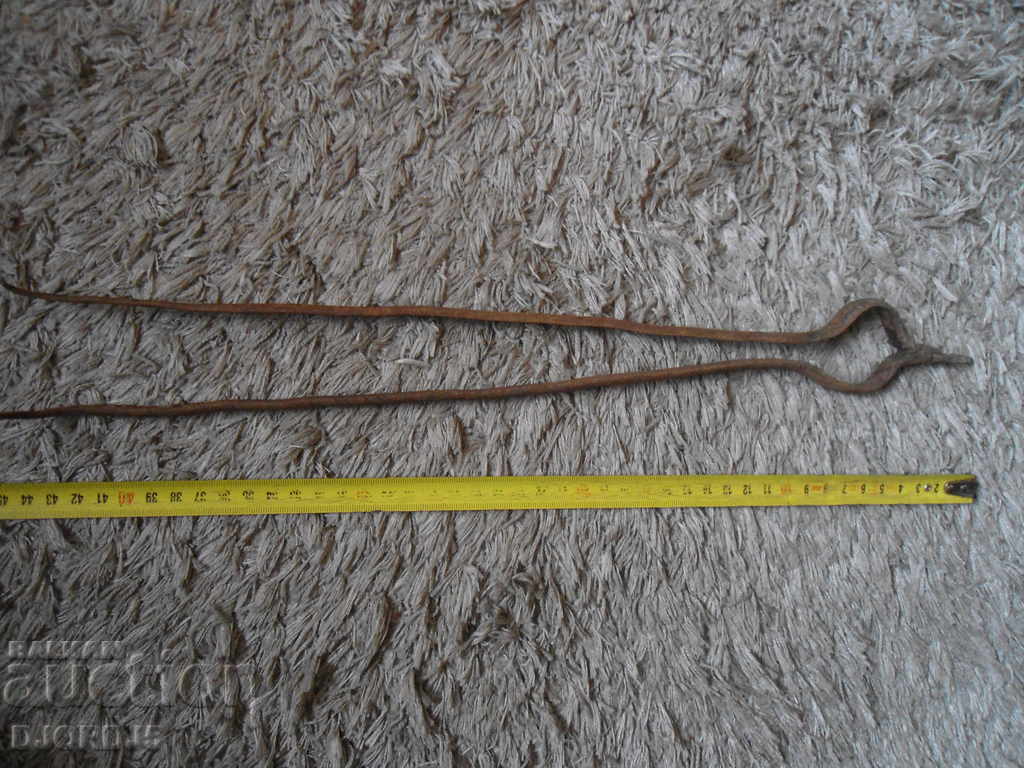 Παράδοση Παλιά Μάσα, Ντέλαβ Παράδοση Παλιά Μάσα, Ντέλαβ