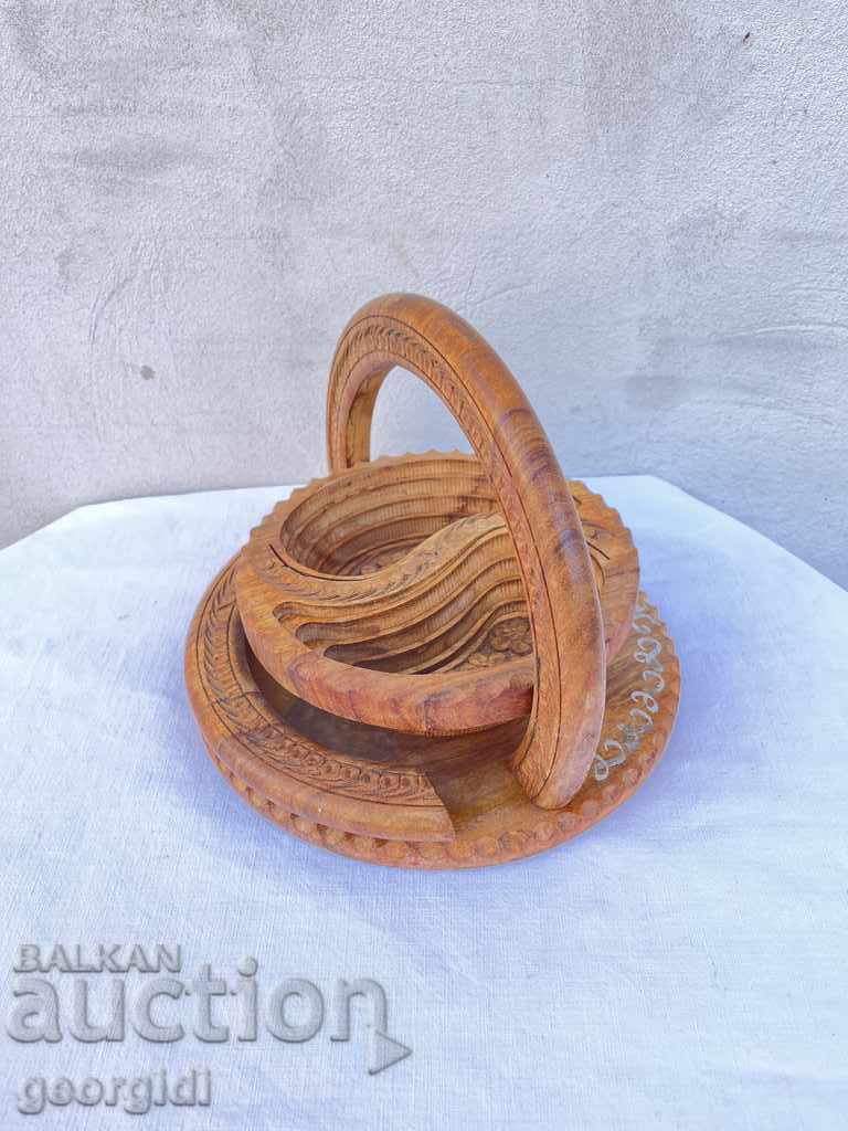 Handmade wooden fruit bowl / basket. №1357