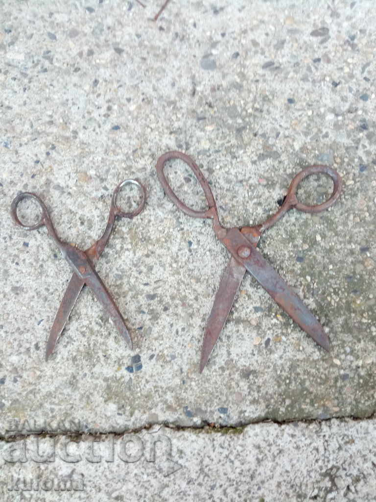 Auction Old scissors Auction Old scissors
