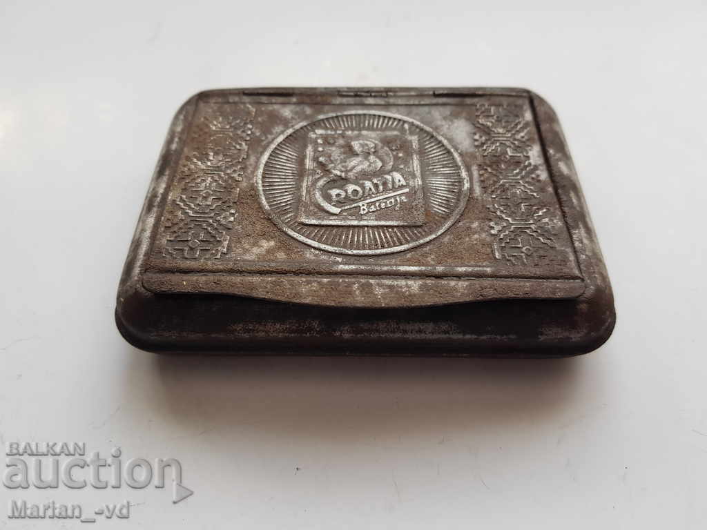 RARE OLD METAL TOBACCO BOX - 5 RARE OLD METAL TOBACCO BOX - 5