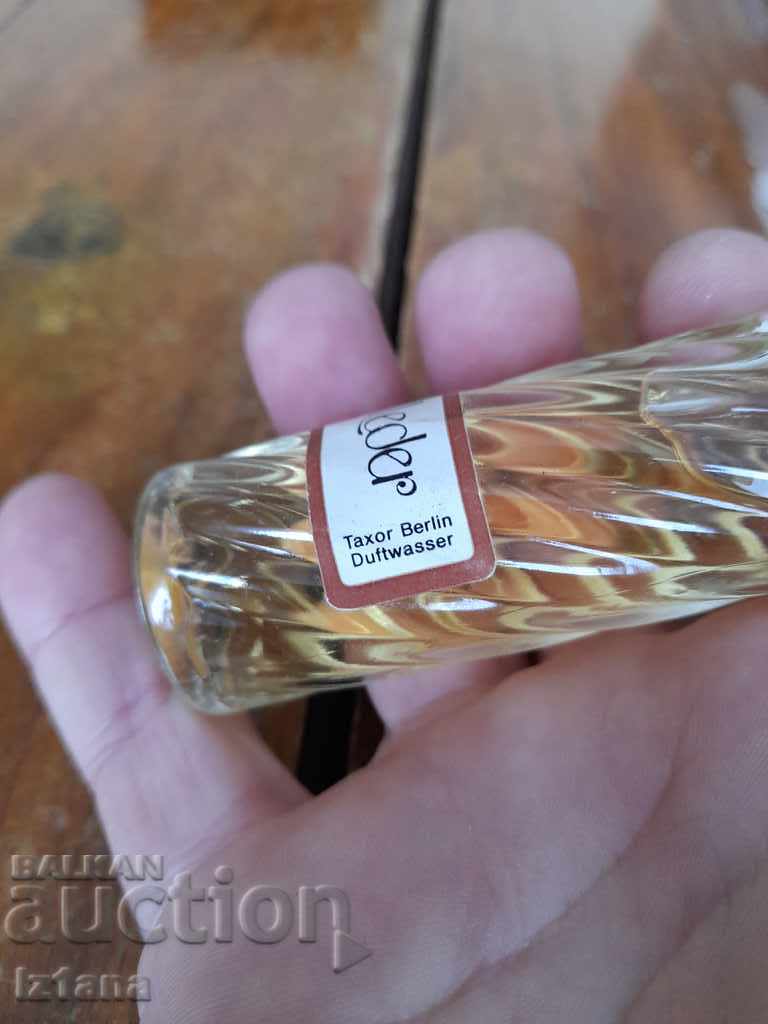 Delivery of Old perfume Russisch Leder
