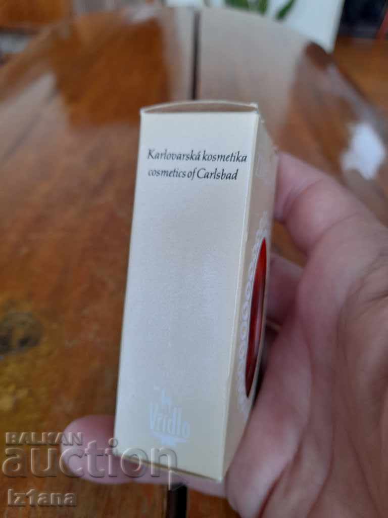 Delivery of Old cologne Living Flowers, Zive Kvety