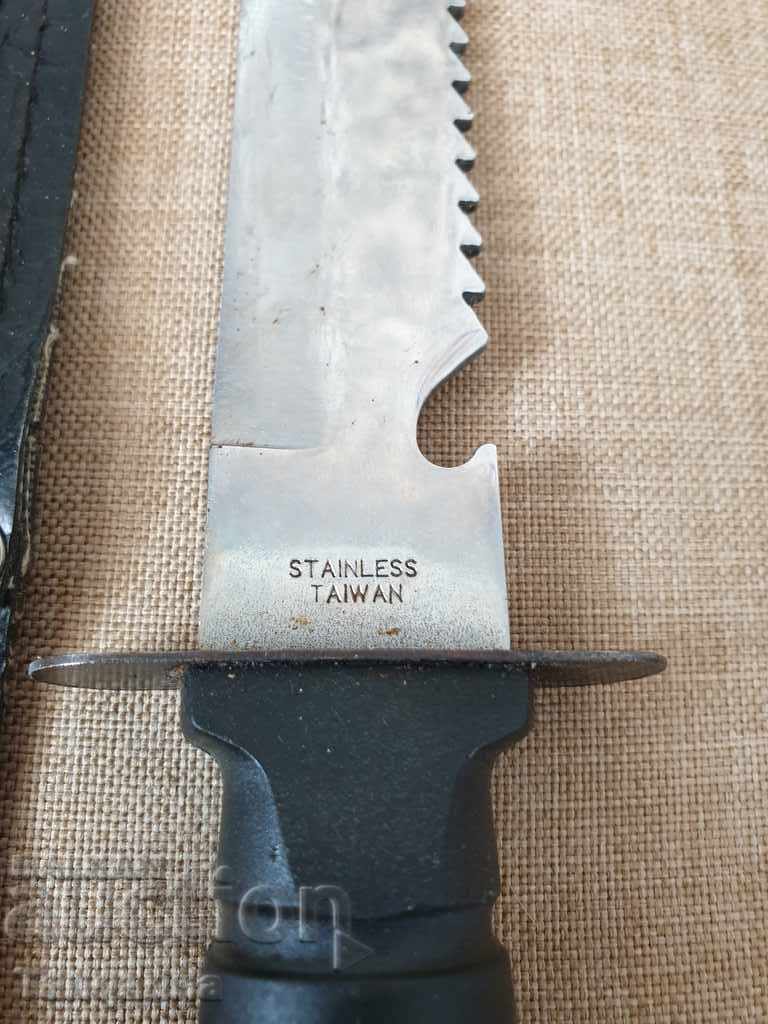 Knife with a mold with price 15.00 BGN | € 7.67 Knife with a mold with price 15.00 BGN | € 7.67