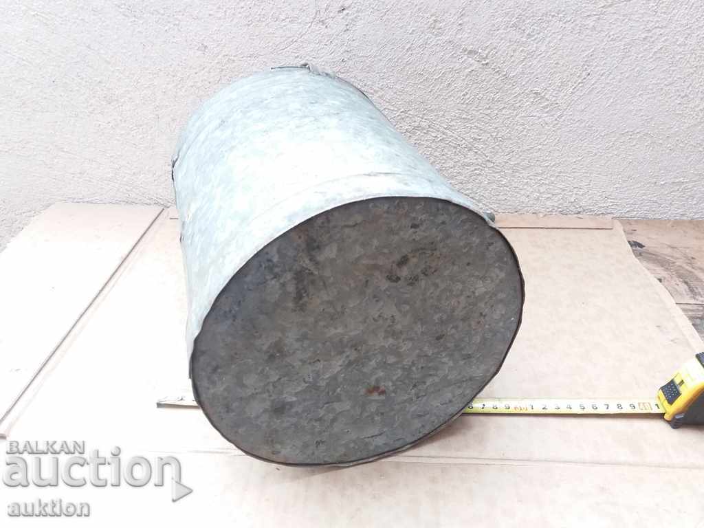 EXCELLENT METAL FUEL TRAILER - 7