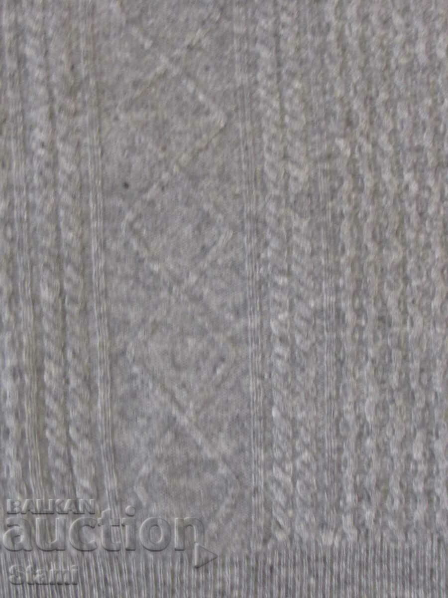 Γκρι πουλόβερ 100% κασμίρ, καινούργιο, μέγεθος L, Mongolia με τιμή 299.00 BGN | € 152.88 Γκρι πουλόβερ 100% κασμίρ, καινούργιο, μέγεθος L, Mongolia με τιμή 299.00 BGN | € 152.88