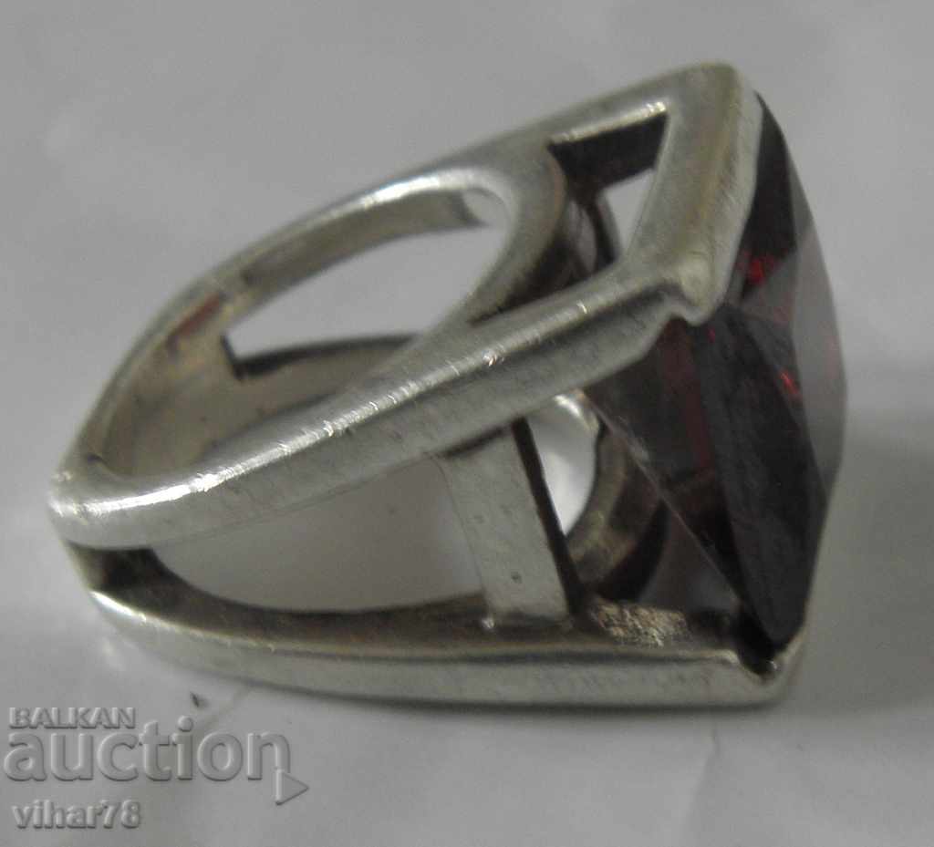 Аукцион СРЕБЪРЕН ПРЪСТЕН Аукцион СРЕБЪРЕН ПРЪСТЕН