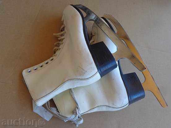 Old women's ice skates Poland PRB USSR with price 68.00 BGN | € 34.77 Old women's ice skates Poland PRB USSR with price 68.00 BGN | € 34.77