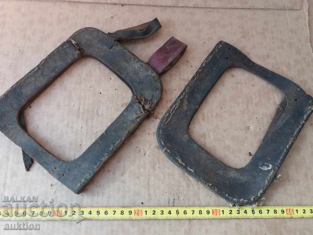 LOT DE 2 LOPATI DIN PIELE - 7 LOT DE 2 LOPATI DIN PIELE - 7