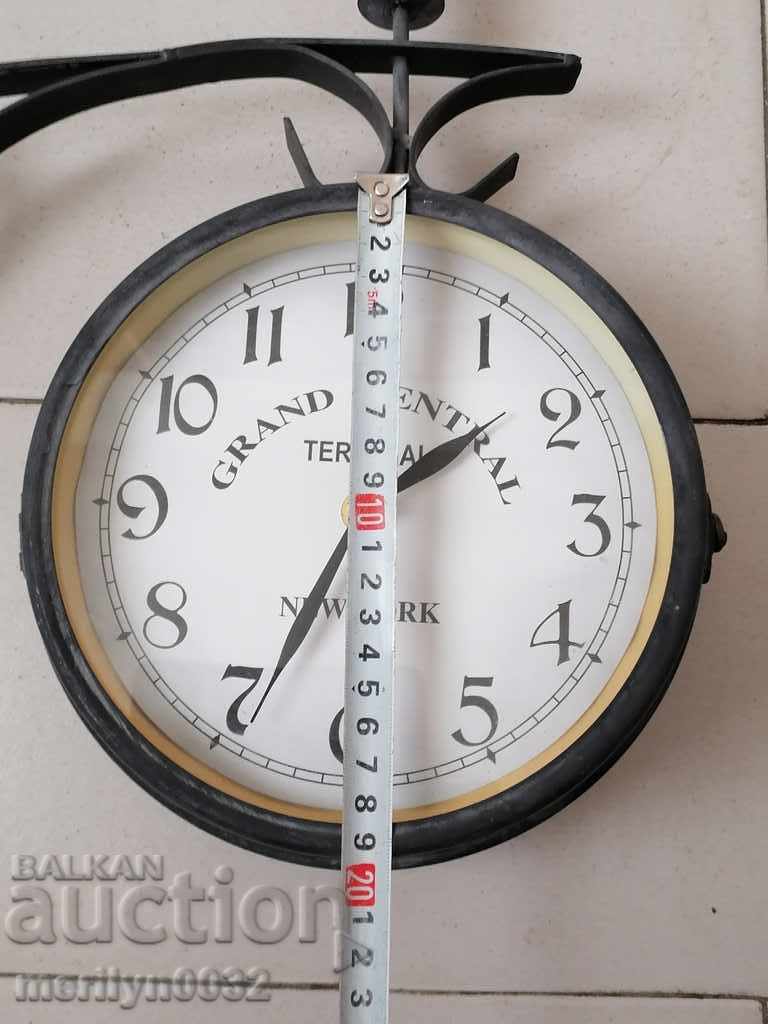 Livrarea Ceas vechi de artă de perete Livrarea Ceas vechi de artă de perete
