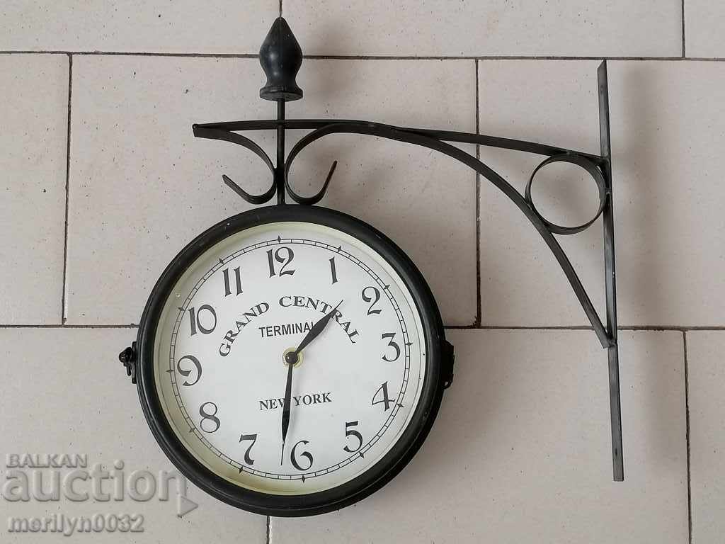 Παλιό ρολόι τέχνης τοίχου