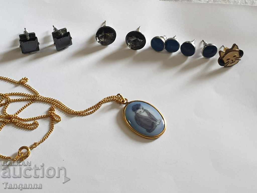 Аукцион Лот бижута