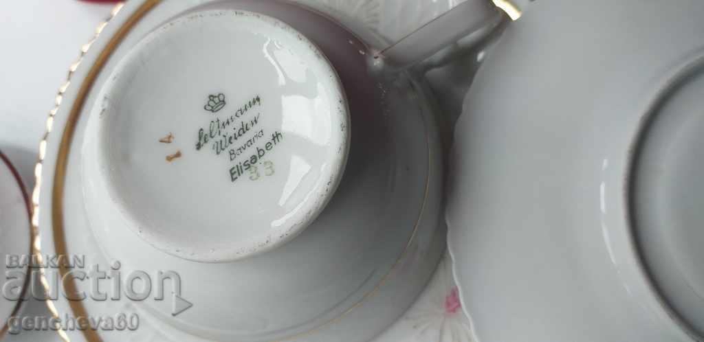 Чаен сервиз Seltmann Weiden/Elisabeth порцелан с цена € 40.00 | 78.23 лв. Чаен сервиз Seltmann Weiden/Elisabeth порцелан с цена € 40.00 | 78.23 лв.