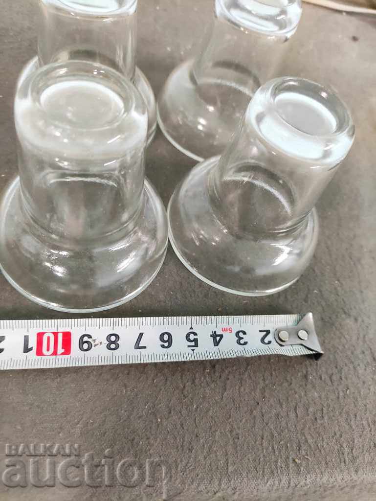 Delivery of old suction cups 4 pieces