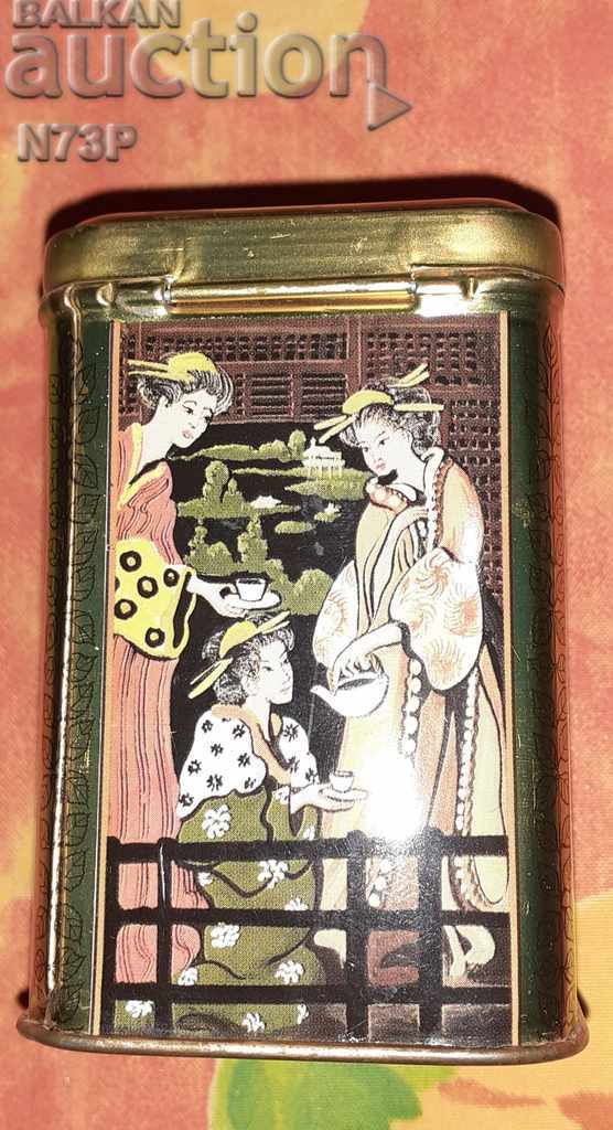 ΩΡΑΙΟ ΜΕΤΑΛΛΙΚΟ ΚΟΥΤΙ. ..Δ.ΓΕΡΜΑΝΙΑ .. με τιμή 3.50 BGN | € 1.79 ΩΡΑΙΟ ΜΕΤΑΛΛΙΚΟ ΚΟΥΤΙ. ..Δ.ΓΕΡΜΑΝΙΑ .. με τιμή 3.50 BGN | € 1.79