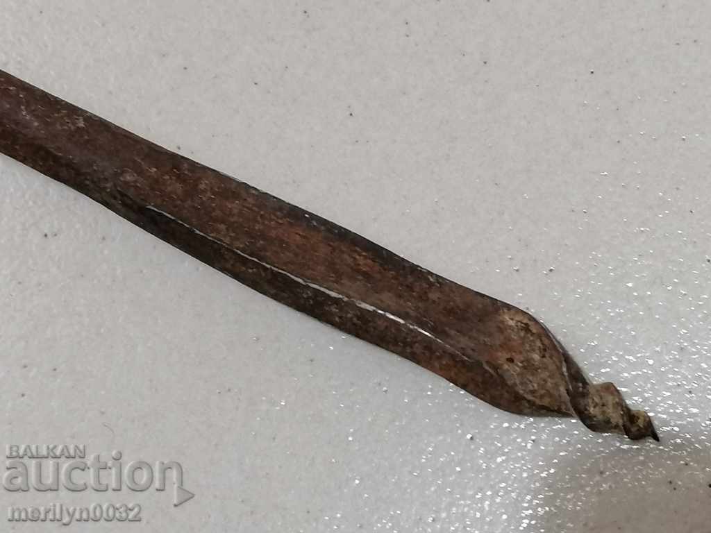 Доставка на Старинен маткап, бургия, свредел, ковано желязо Доставка на Старинен маткап, бургия, свредел, ковано желязо