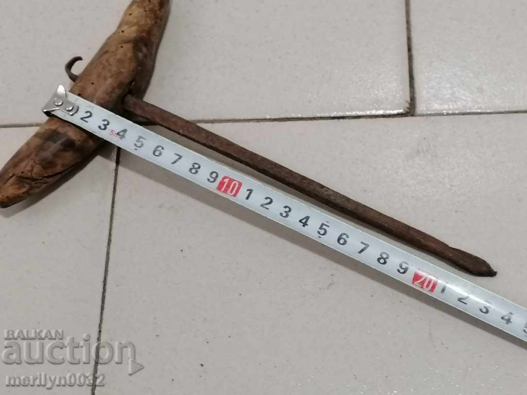 Delivery of Ancient crutch, burgundy, screwdriver, wrought iron Delivery of Ancient crutch, burgundy, screwdriver, wrought iron