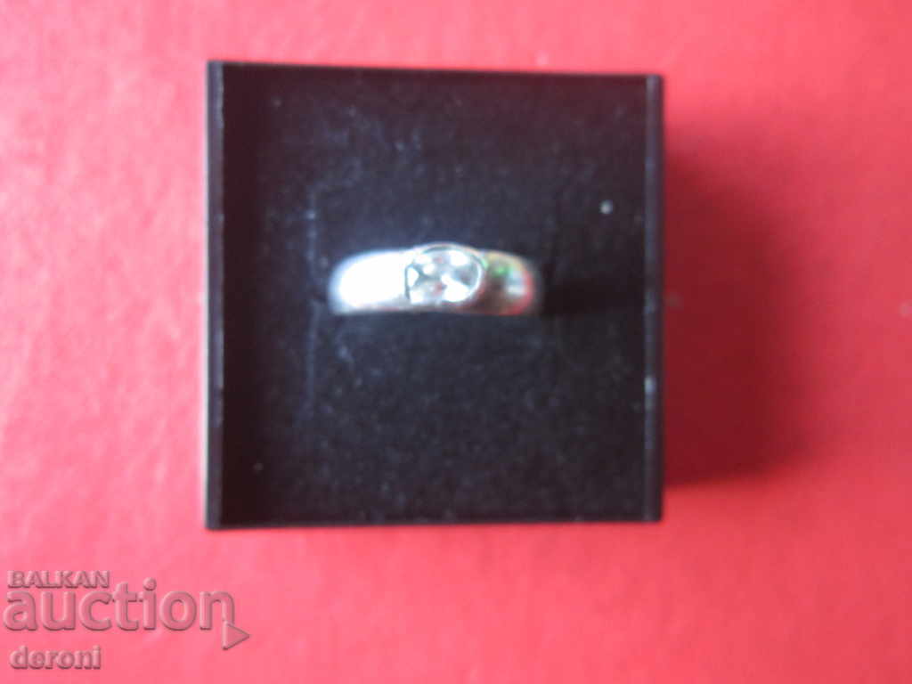 Auction Silver ring with stone 925 3 Auction Silver ring with stone 925 3